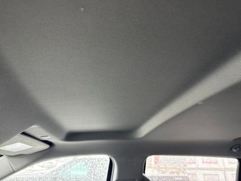 Used 2025 Chevrolet Silverado 1500 LT image 25