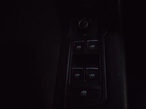 Used 2021 Volkswagen Tiguan SEL image 27