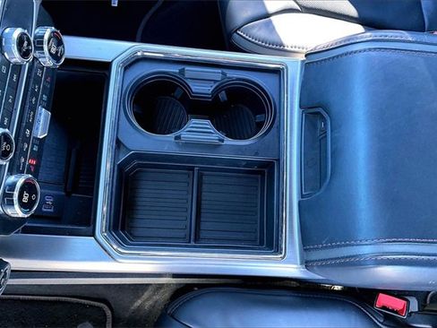 Used 2022 Ford F250 Platinum w/ Tremor Off-Road Package image 19