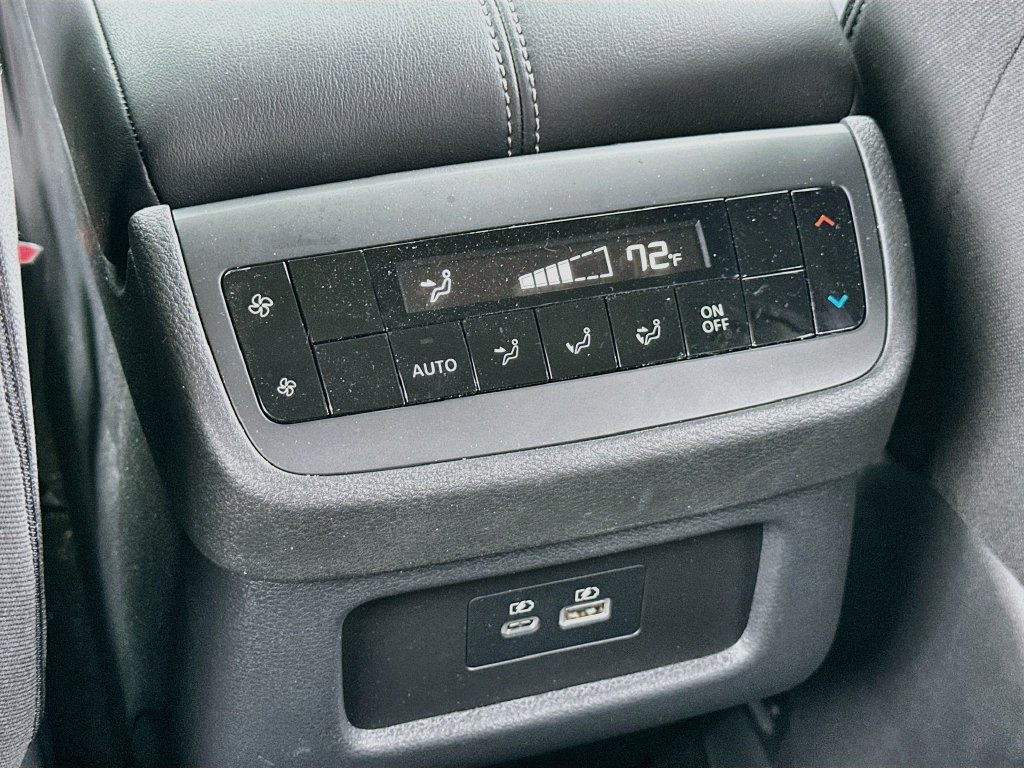 Used 2025 Nissan Pathfinder SV w/ Black Appearance Package FWD image 25