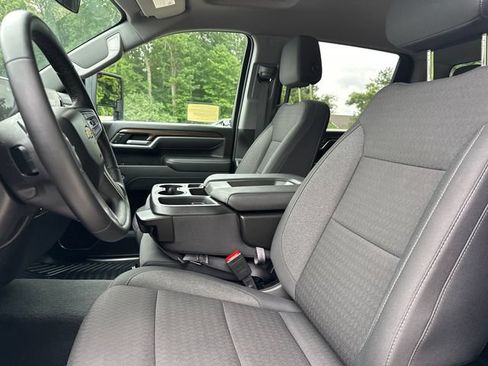 Certified 2026 Chevrolet Silverado 2500 LT AWD/4WD image 37