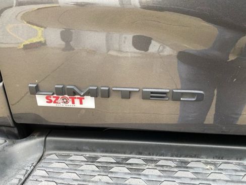 Used 2022 RAM 2500 Limited image 5