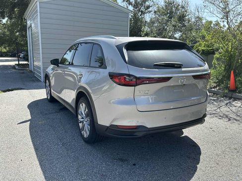 Used 2026 MAZDA CX-90 3.3 Turbo w/ Preferred Package AWD/4WD image 4