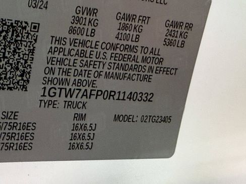 Used 2024 GMC Savana 2500 w/ Driver Convenience Package image 52