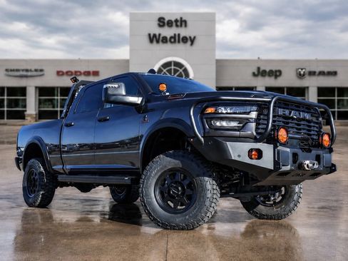 New 2025 RAM 2500 Big Horn AWD/4WD image 74