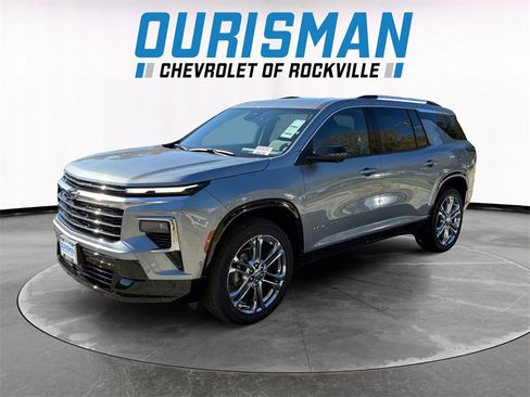 New 2026 Chevrolet Traverse High Country image 2