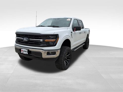 Used 2025 Ford F150 XLT w/ Equipment Group 301A Standard AWD/4WD image 5