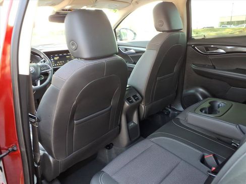 Used 2023 Buick Envision Preferred w/ Sport Touring Package AWD/4WD image 26