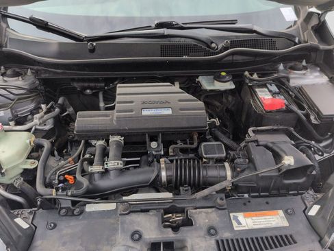 Used 2018 Honda CR-V Touring image 15