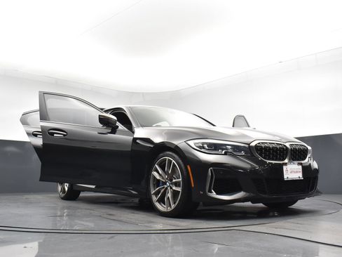 Used 2020 BMW M340i xDrive w/ Driving Assistance Package AWD/4WD image 29