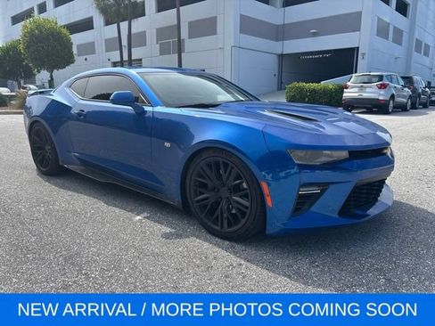 Used 2016 Chevrolet Camaro SS RWD image 1