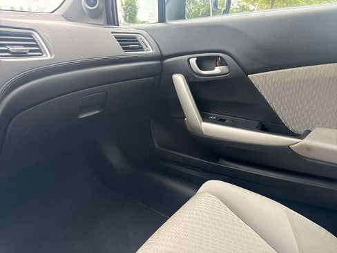 Used 2015 Honda Civic LX image 17
