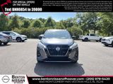 Used 2024 Nissan Kicks SR image 2