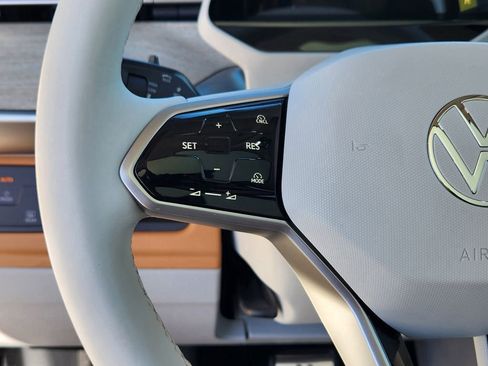 New 2025 Volkswagen ID. Buzz 1st Edition AWD/4WD image 16