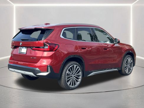 New 2026 BMW X1 xDrive28i w/ Convenience Package image 24