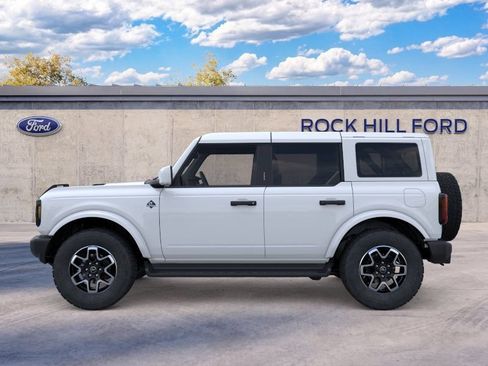 New 2026 Ford Bronco Outer Banks AWD/4WD image 4