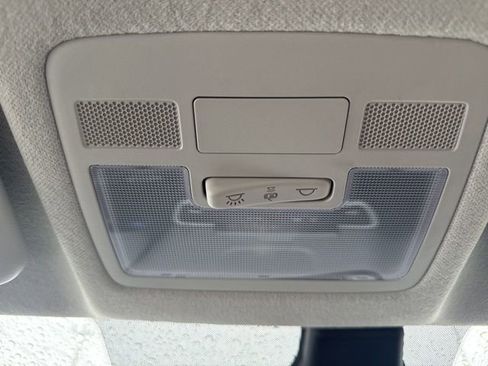 Used 2026 Hyundai Venue SEL image 42