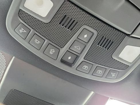 Used 2020 Ford Expedition Limited w/ Equipment Group 303A RWD image 32