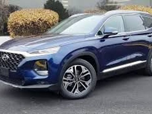 Used 2019 Hyundai Santa Fe SE AWD/4WD image 1