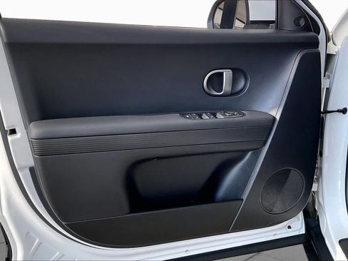 Certified 2026 Hyundai Ioniq 5 SE RWD image 21