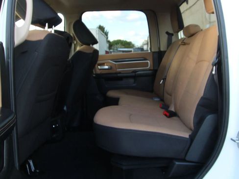 Used 2022 RAM 2500 Lone Star w/ Level A Equipment Group AWD/4WD image 8