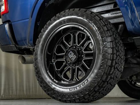 Used 2020 RAM 2500 Big Horn w/ Night Edition AWD/4WD image 52