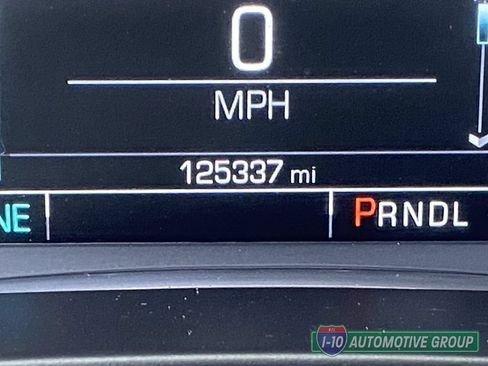 Used 2017 GMC Acadia SLT FWD image 34