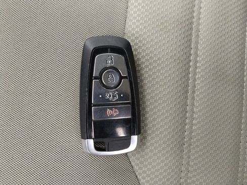 Used 2017 Ford Fusion S image 32