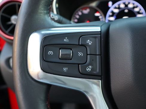 Used 2019 Chevrolet Blazer RS image 17