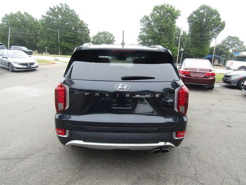 Used 2020 Hyundai Palisade SEL w/ Premium Package AWD/4WD image 6