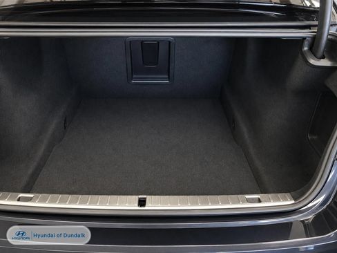Used 2020 BMW 740i w/ M Sport Package RWD image 13