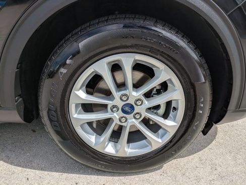 Used 2020 Ford Escape SE FWD image 10