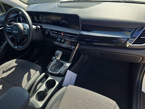 New 2026 Kia Seltos S FWD image 11