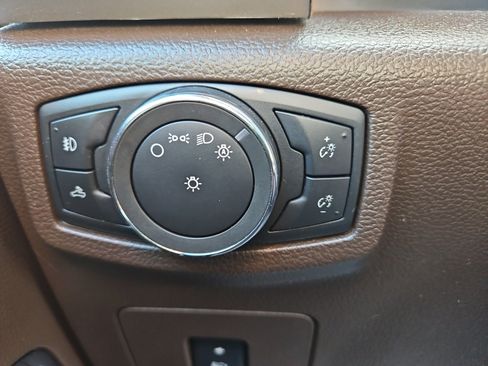 Used 2016 Ford F150 King Ranch w/ Equipment Group 601A Luxury image 23