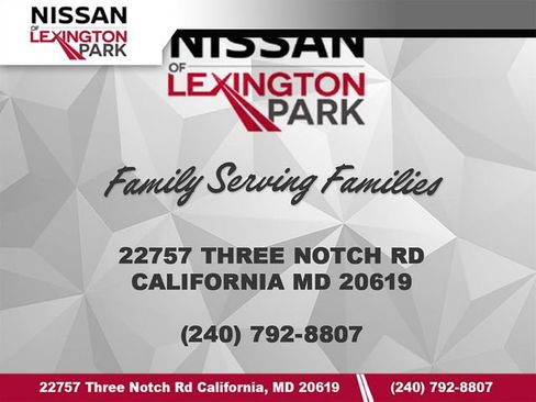 Used 2026 Nissan Kicks SR FWD image 3