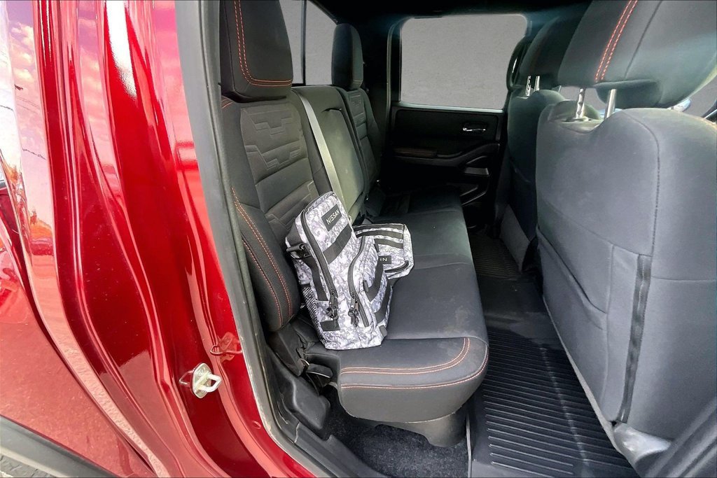 Used 2022 Nissan Frontier PRO-4X AWD/4WD image 24
