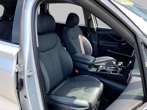 Used 2019 Hyundai Santa Fe SEL AWD/4WD image 8