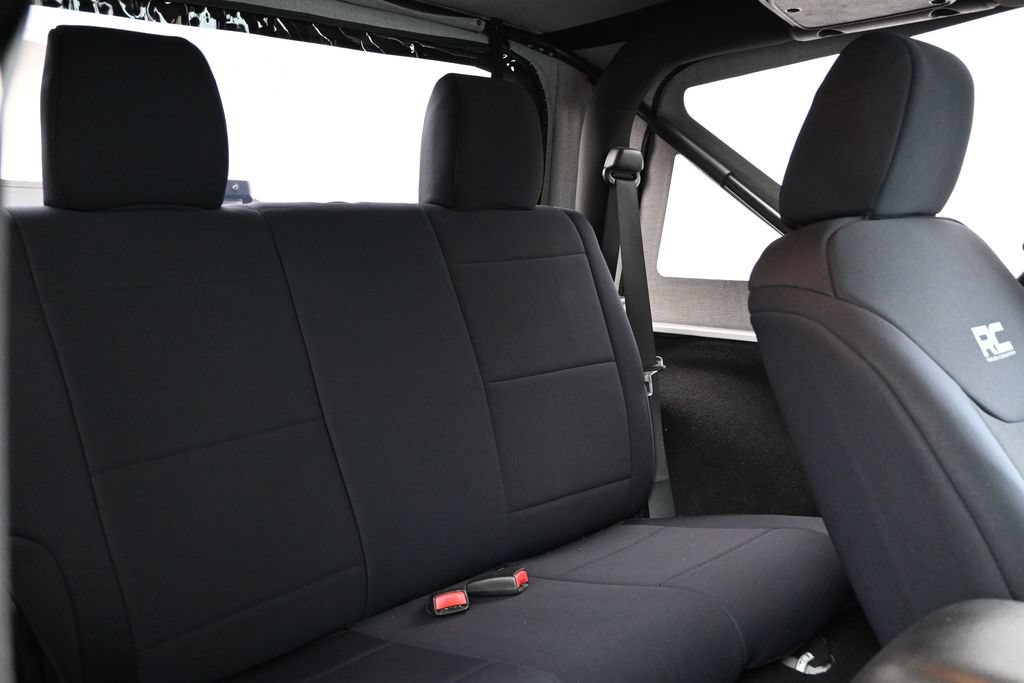 Used 2015 Jeep Wrangler Sport AWD/4WD image 9