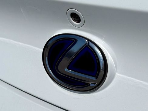 Used 2018 Lexus LC 500h w/ Touring Package image 15