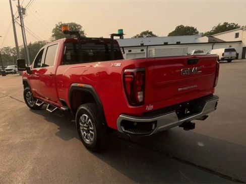 Certified 2022 GMC Sierra 3500 SLE w/ X31 Off-Road Package image 7