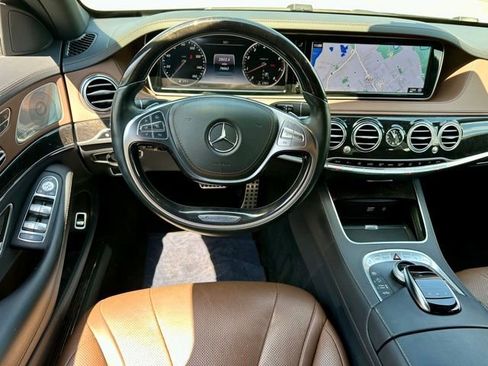 Used 2017 Mercedes-Benz S 550 4MATIC Sedan image 17