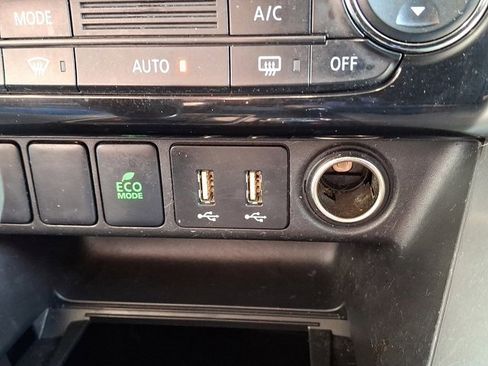 Used 2023 Mitsubishi Eclipse Cross LE image 29