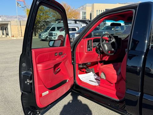 Used 2000 GMC Sierra 1500 SLE image 10