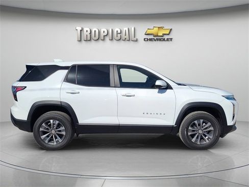 New 2026 Chevrolet Equinox LT w/ Convenience Package II image 5