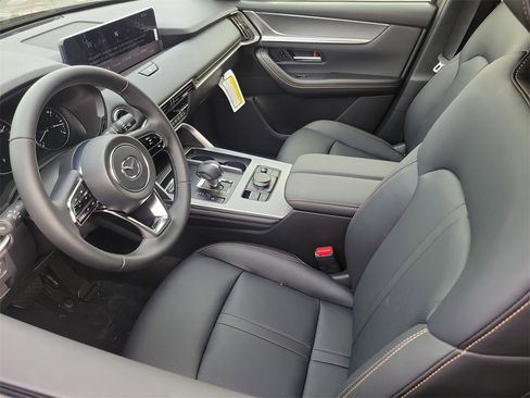 New 2026 MAZDA CX-70 3.3 Turbo w/ Preferred Package image 3