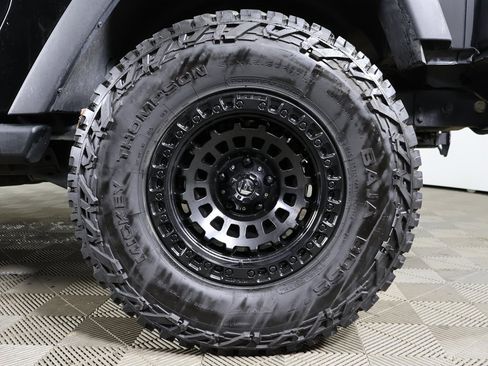 Used 2012 Jeep Wrangler Sport image 14