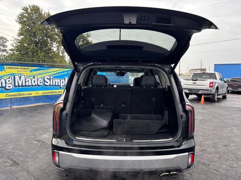 Used 2023 Kia Telluride SX AWD/4WD image 4