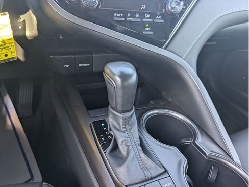 Used 2023 Toyota Camry SE image 26