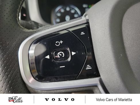 Used 2019 Volvo XC60 T8 R-Design w/ Protection Package Premier AWD/4WD image 27