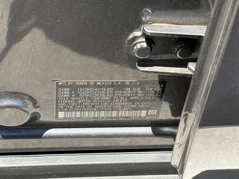 Used 2025 Honda HR-V LX image 14